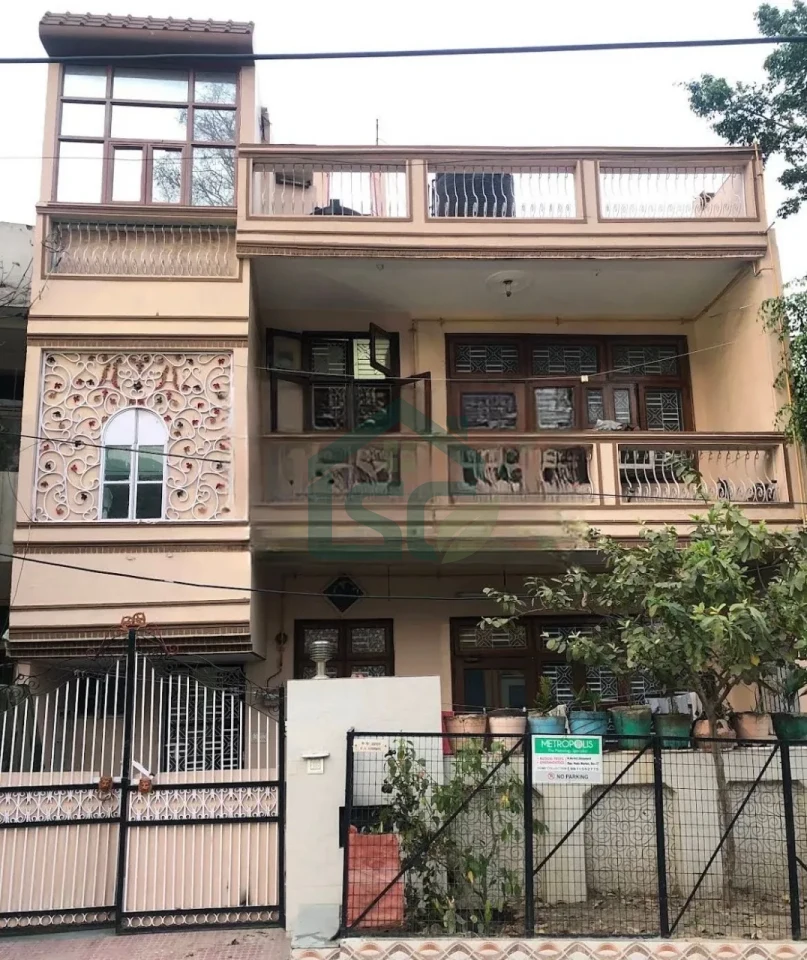 Photo 2 of Kavita Girls PG, Sector 37, Faridabad