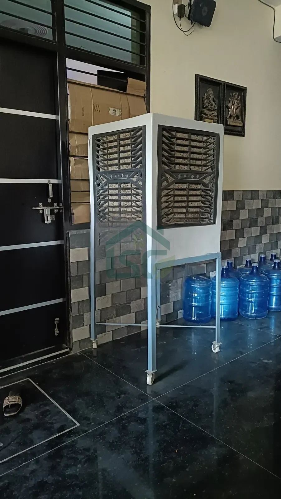 Friend Home PG in Sector 168, Noida — property photo 1