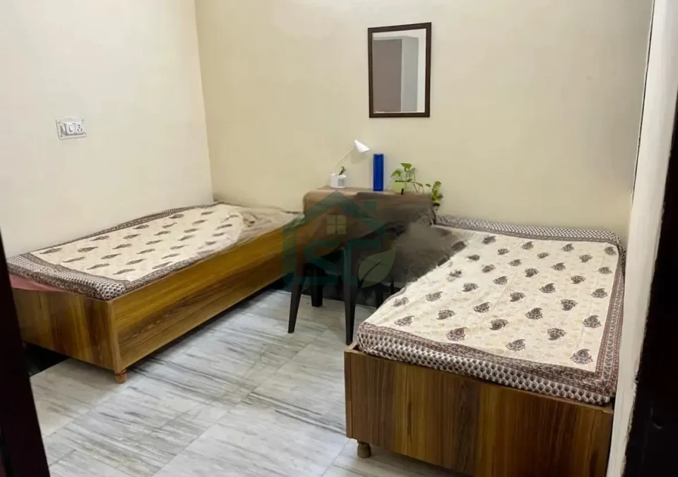 Seema Girls PG in Tilak Nagar, Delhi — property photo 2