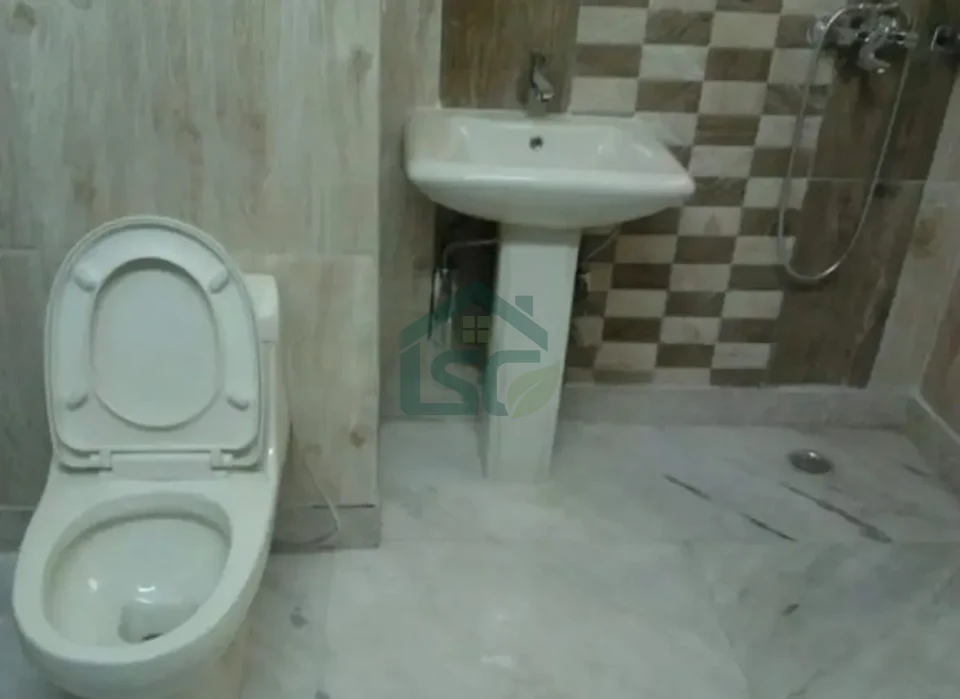 Sethi Girls PG in Patel Nagar, Delhi — property photo 3