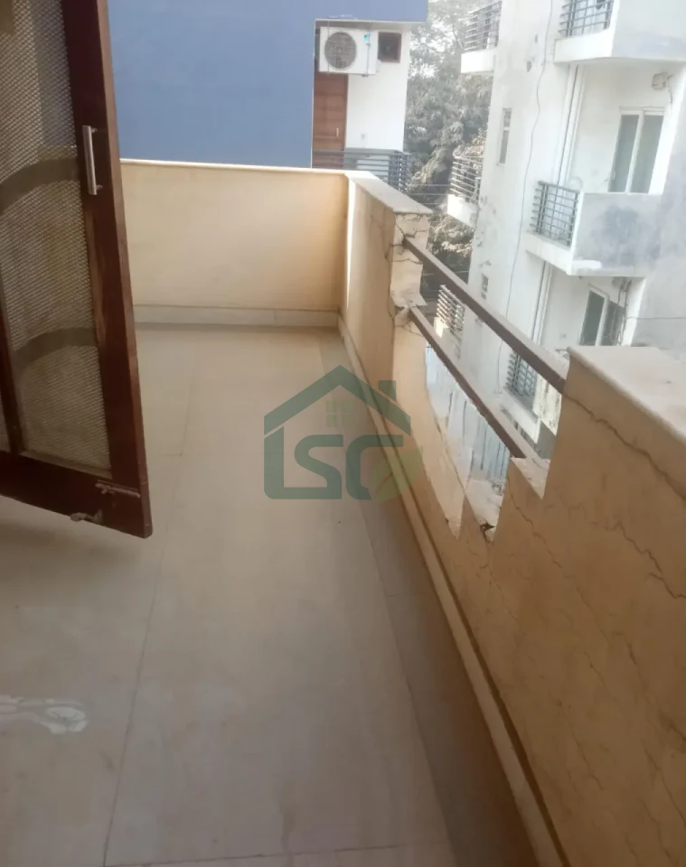 Sarin's in Sector 46, Gurugram — property photo 1