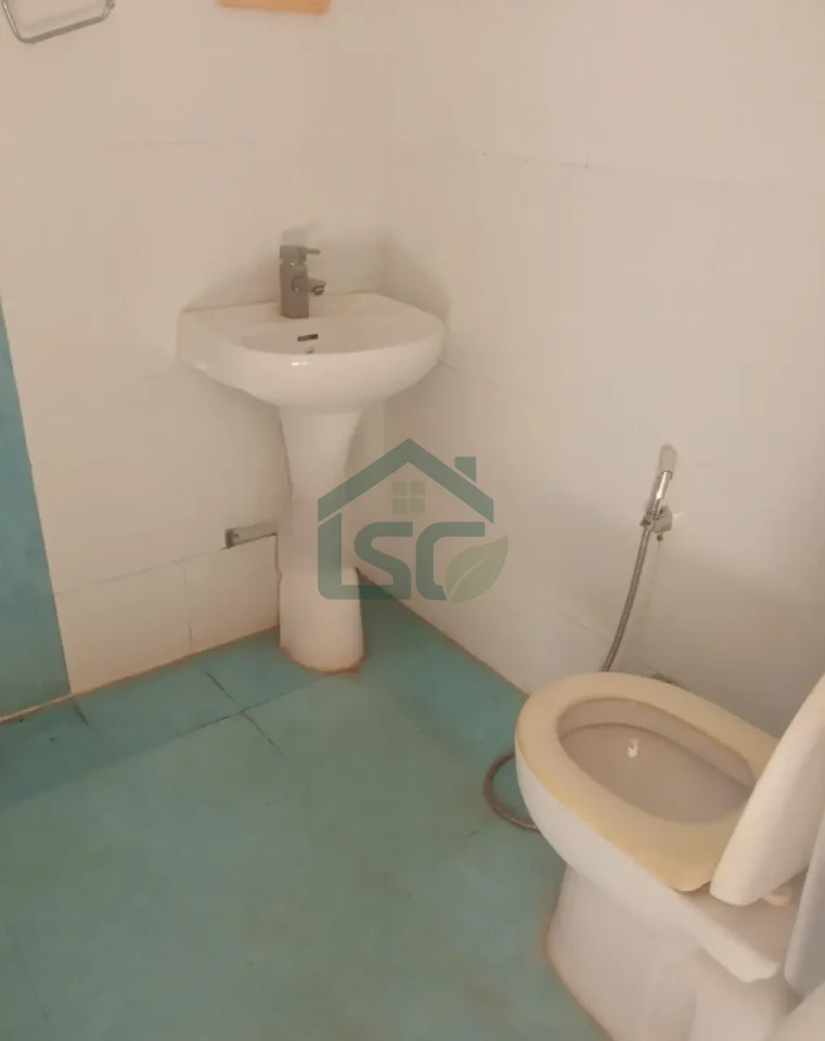 Sarin's in Sector 46, Gurugram — property photo 2