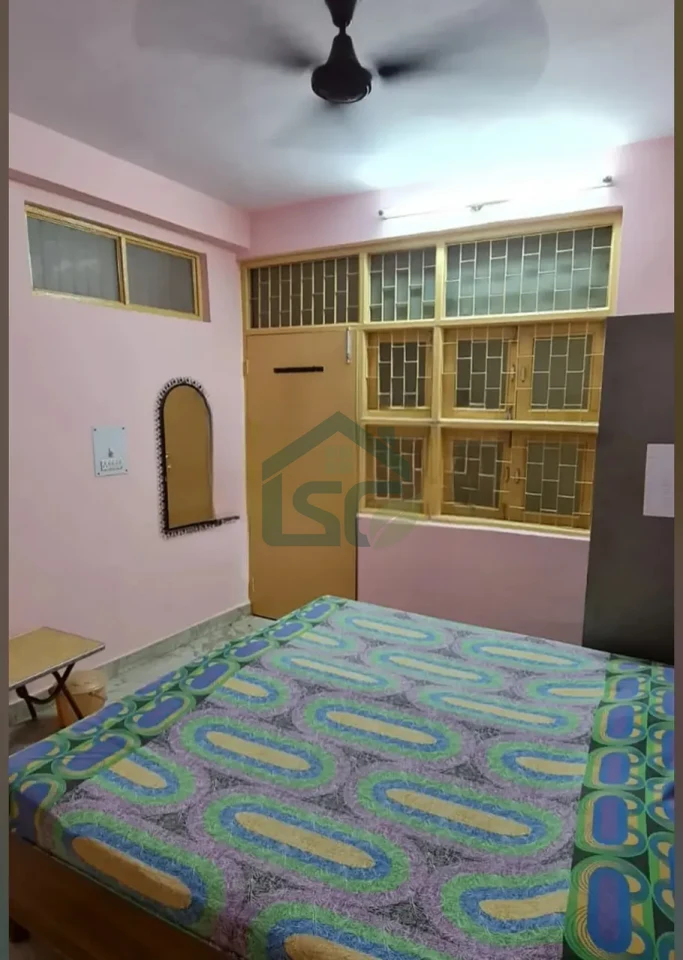 Seema Girls Accomodation in Mayur Vihar, Delhi — property photo 3