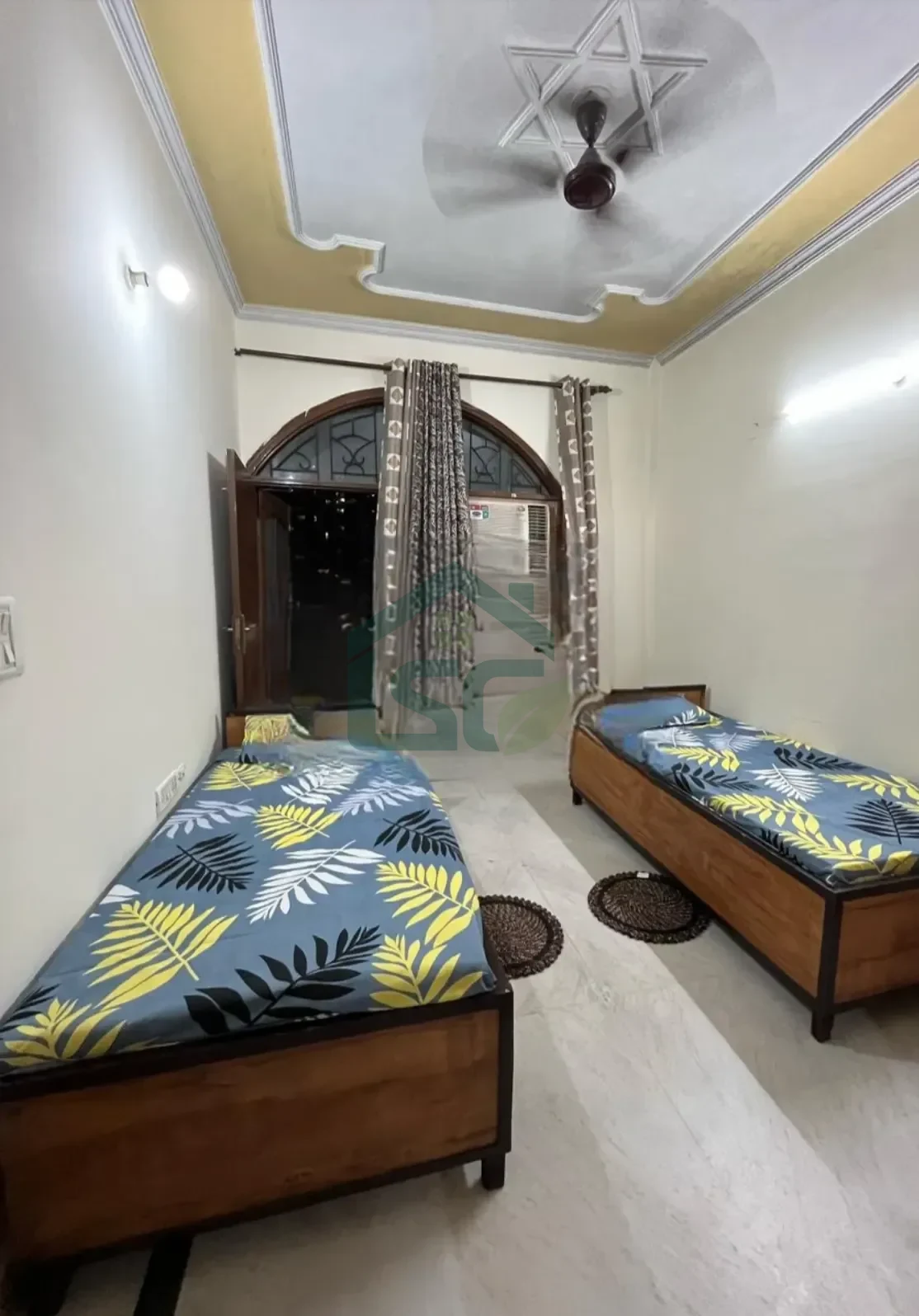 Bhumi 's homes girls PG in Sector 52, Noida — property photo 1