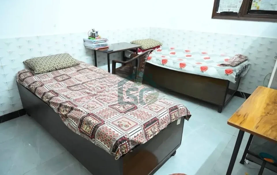 Radhey Girls PG in Saiyad ul Ajaib, Delhi — property photo 4