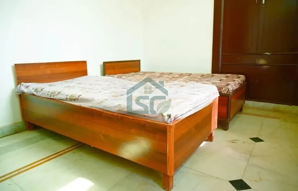 Radhey Girls PG in Saiyad ul Ajaib, Delhi — property photo 2