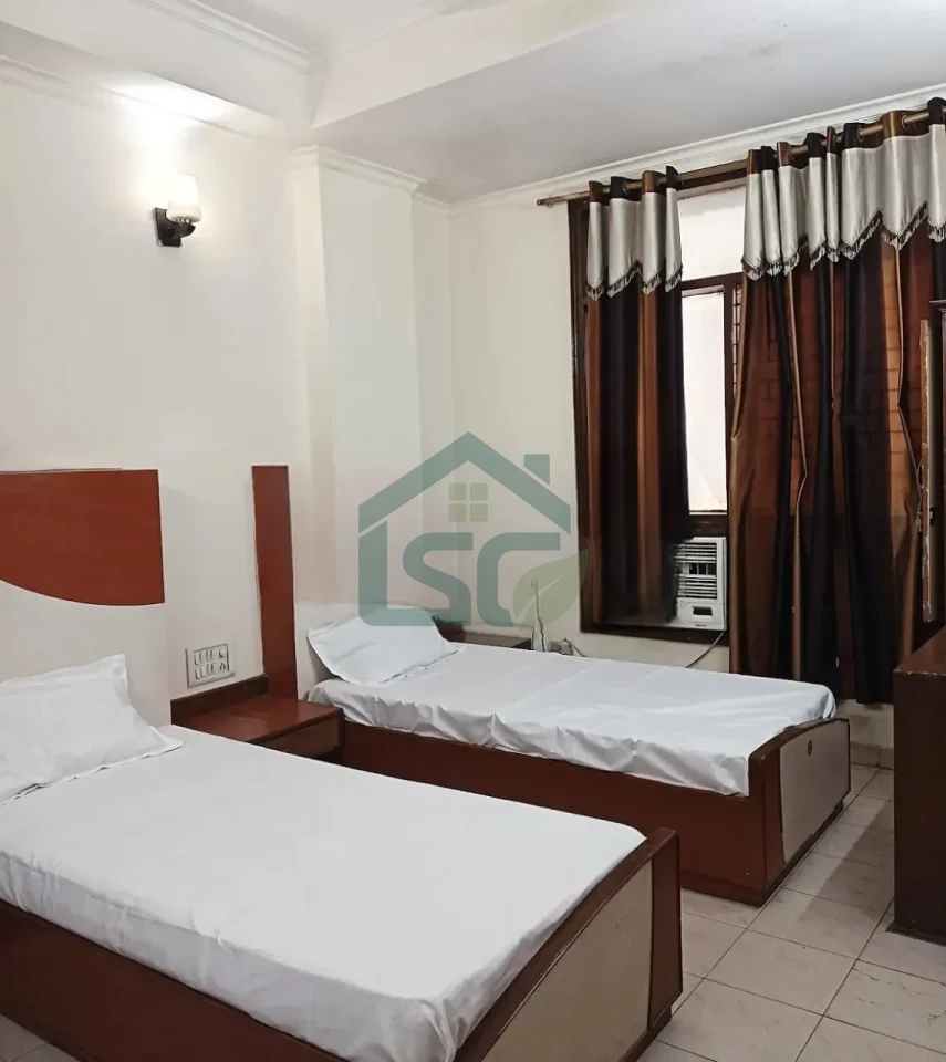 Saraswati PG in Karol Bagh, Delhi — property photo 2