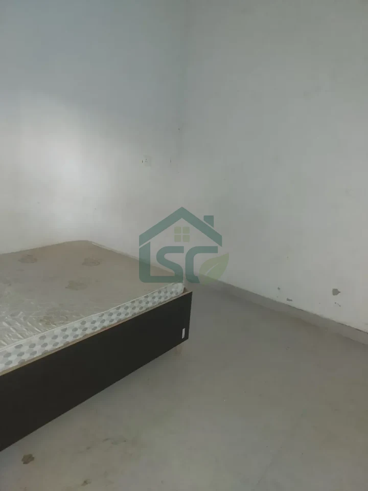 Rajesh Room For Rent in Sector 93, Gurugram — property photo 1
