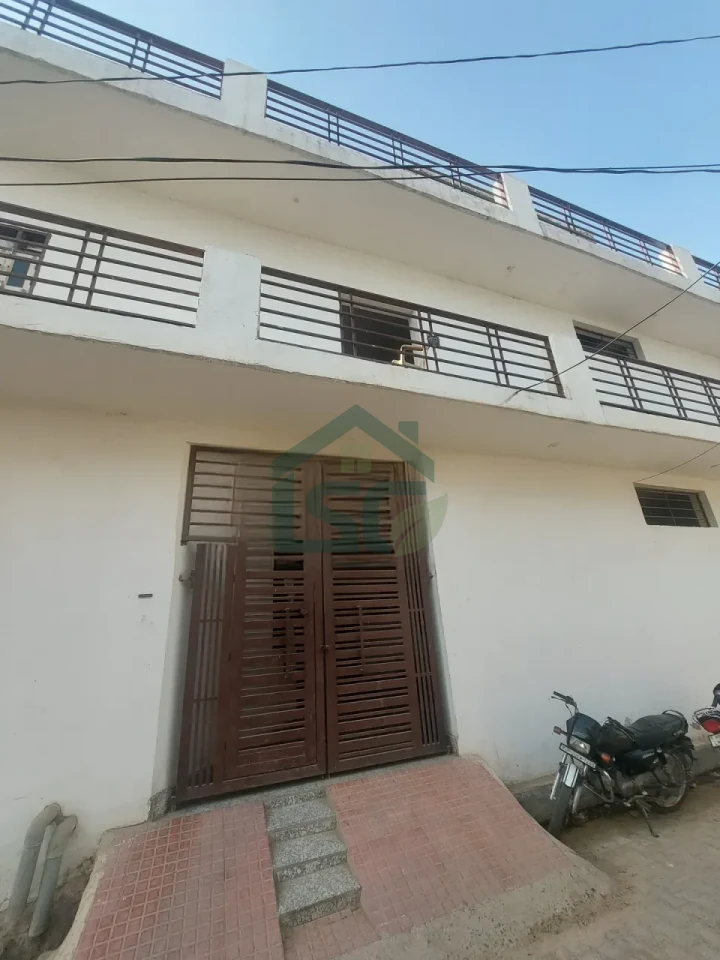 Rajesh Room For Rent in Sector 93, Gurugram — property photo 2