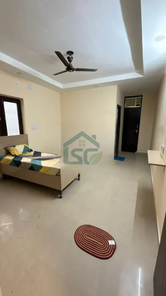 Anandam stay in Sector 66, Noida — property photo 3