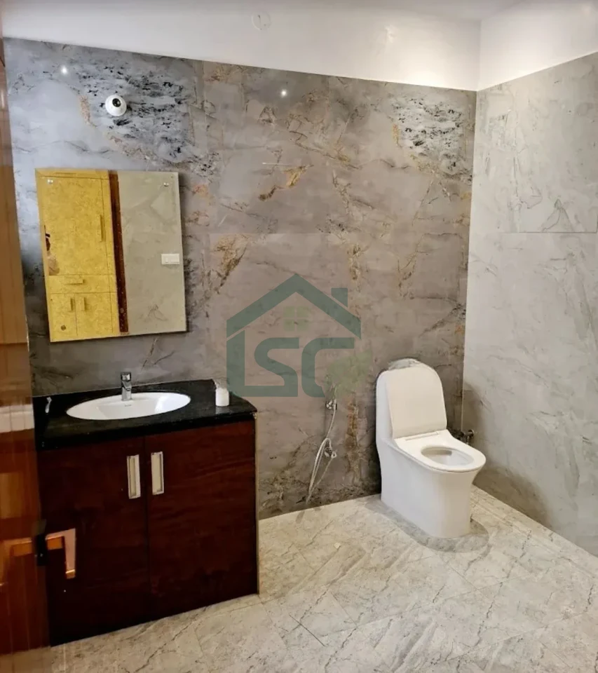 Photo 4 of Shree Luxurious Girls PG, Mansrover, Lucknow