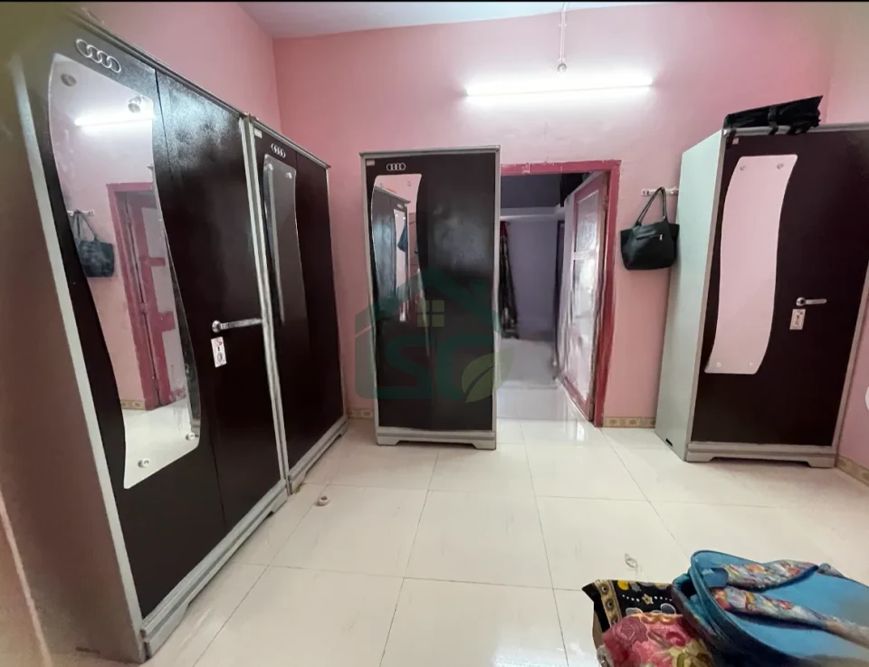 Photo 4 of Madhurika PG, Adajan, Surat