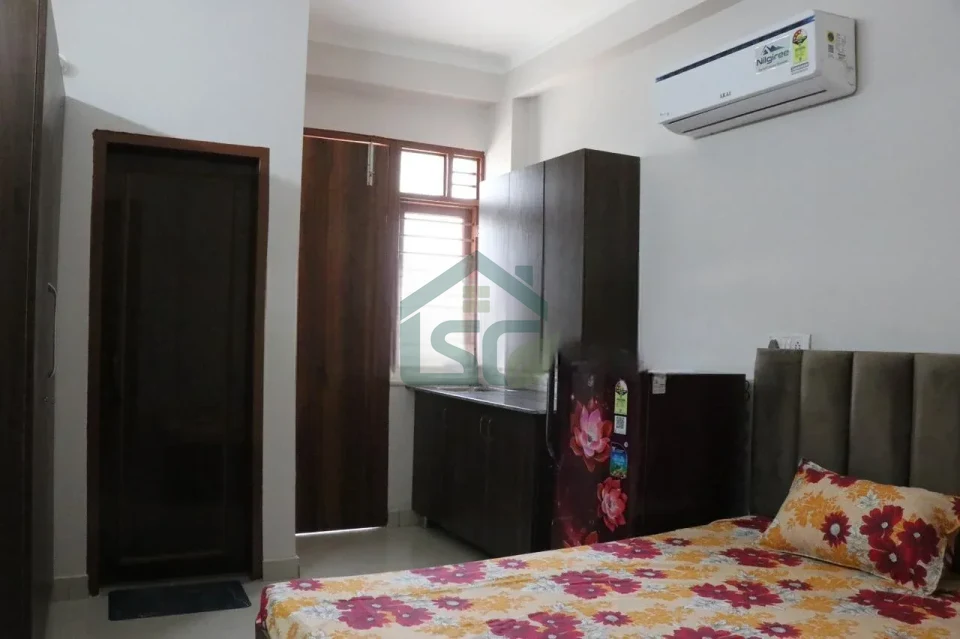 Krishna PG in Sector 48, Gurugram — property photo 2