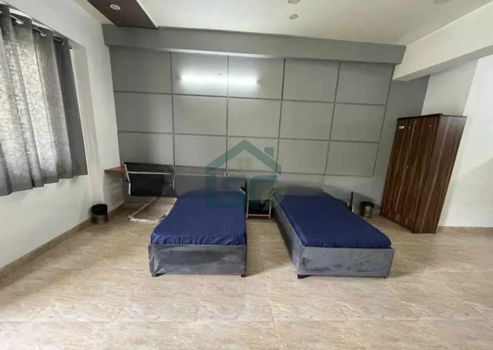 PG for girls & boys in Sector 55, Gurugram — property photo 4