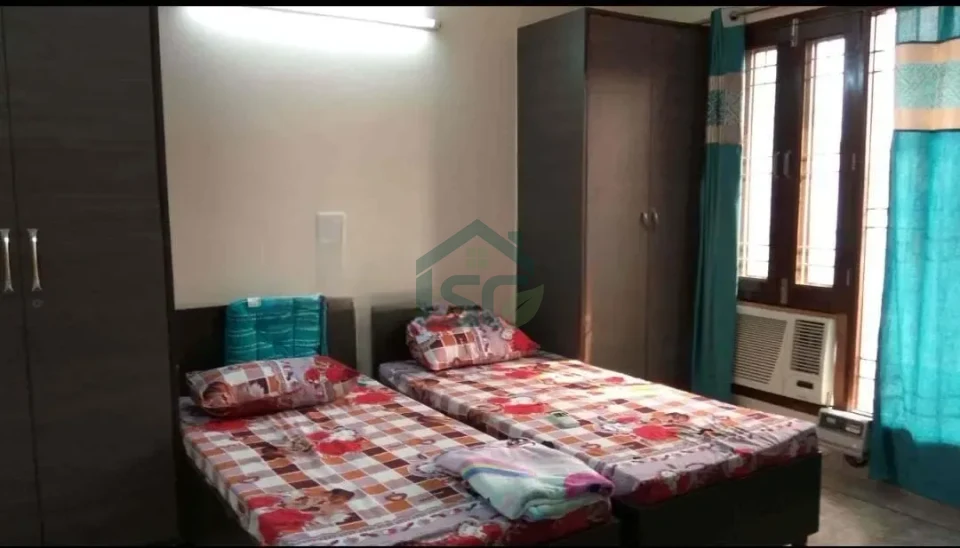 Awesome PG For Girls in Pitampura, Delhi — property photo 2