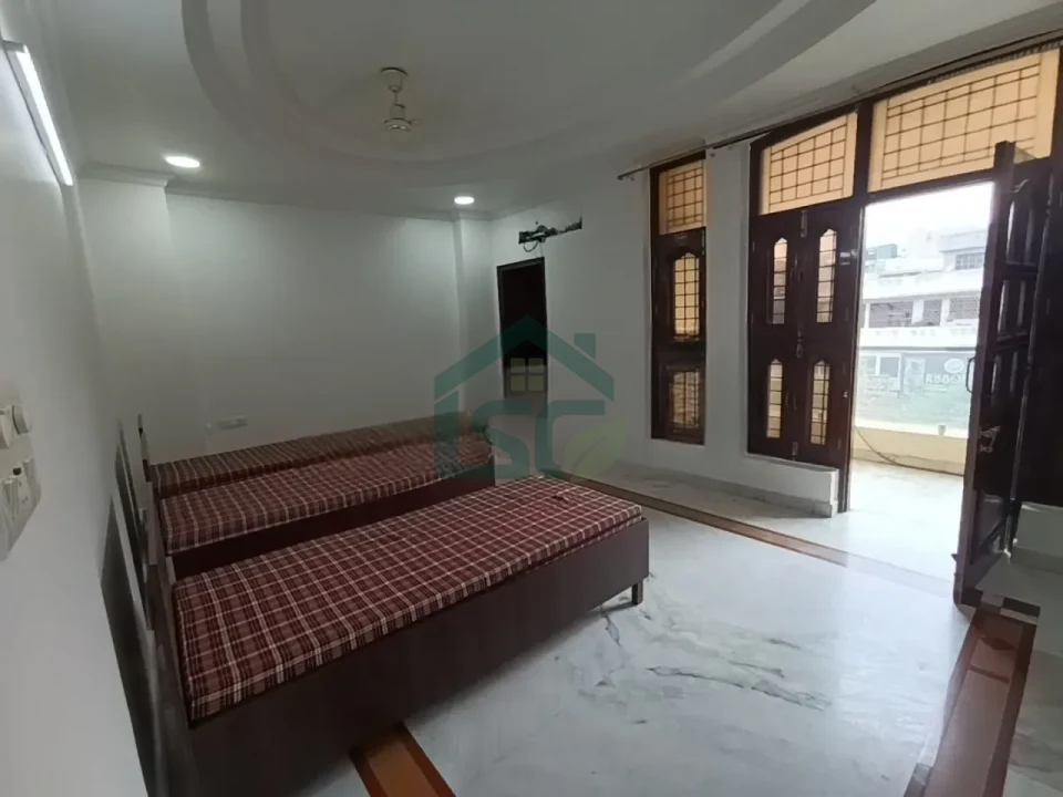Awesome PG For Girls in Pitampura, Delhi — property photo 3