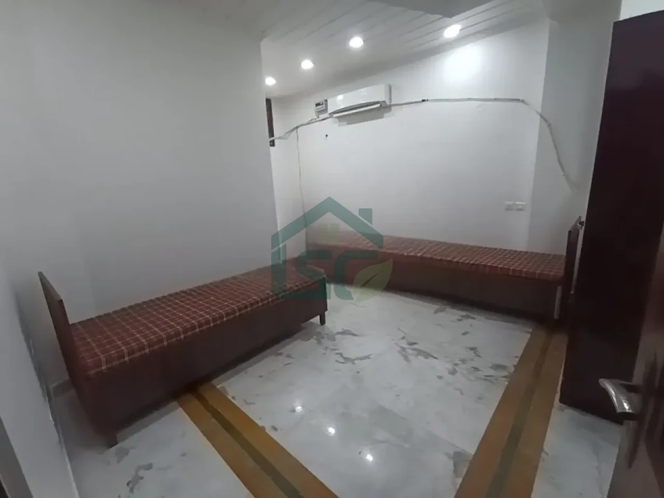 Awesome PG For Girls in Pitampura, Delhi — property photo 5