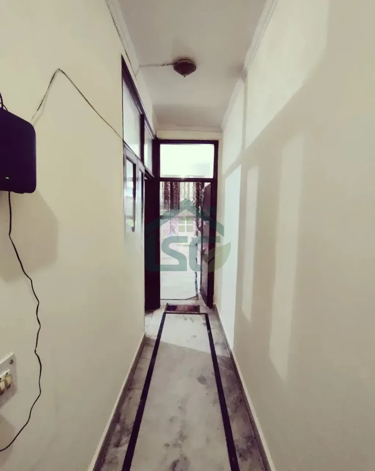 Jai mahalaxmi PG in Sector 17, Gurugram — property photo 3
