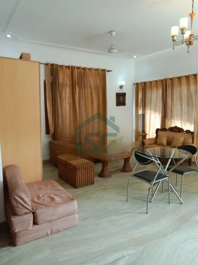 Shivom PG FOR Girls in Sector 26, Gurugram — property photo 3