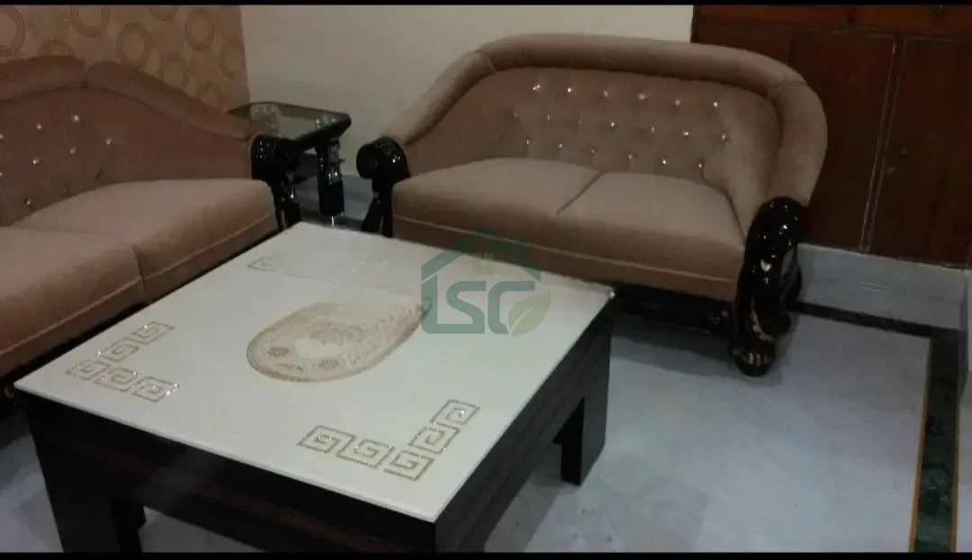 Value PG in East of Kailash, Delhi — property photo 1