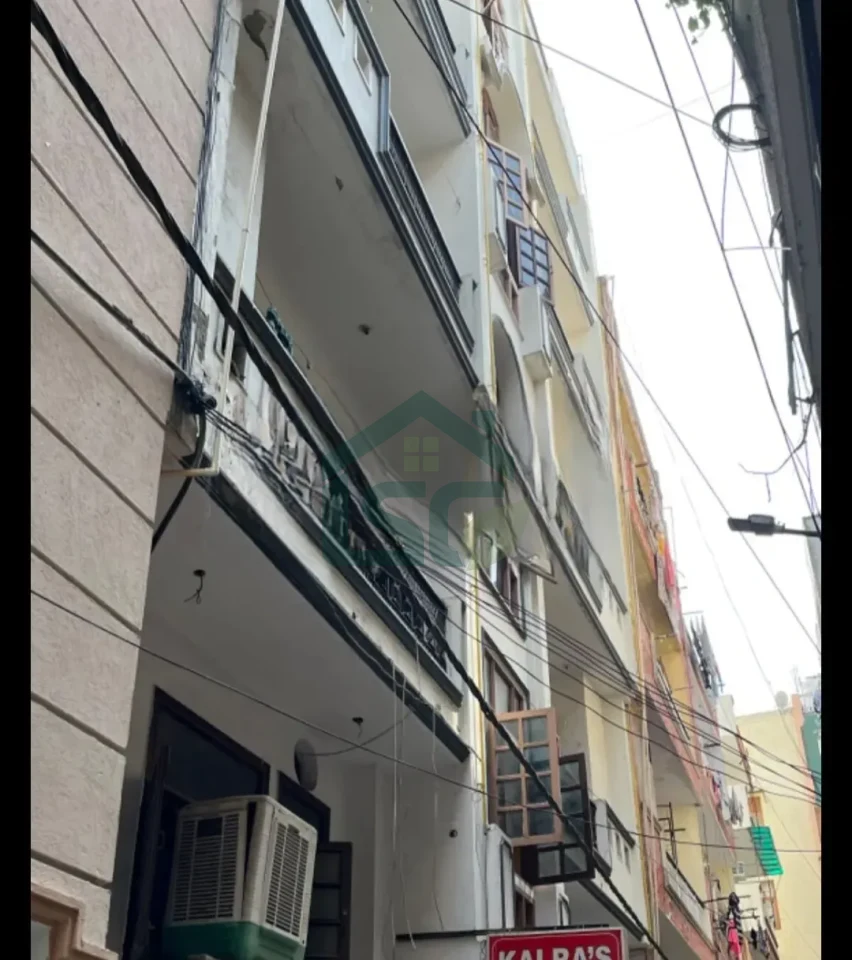 Value PG in East of Kailash, Delhi — property photo 4