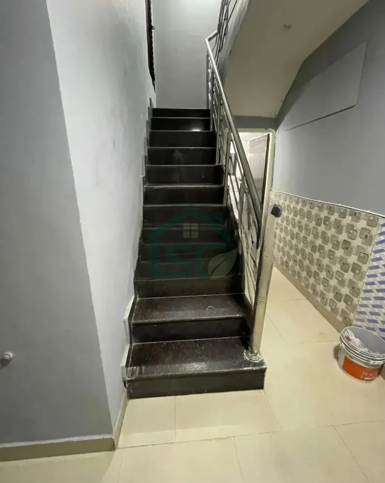 Aiips Boys PG in Shakarpur, Delhi — property photo 3