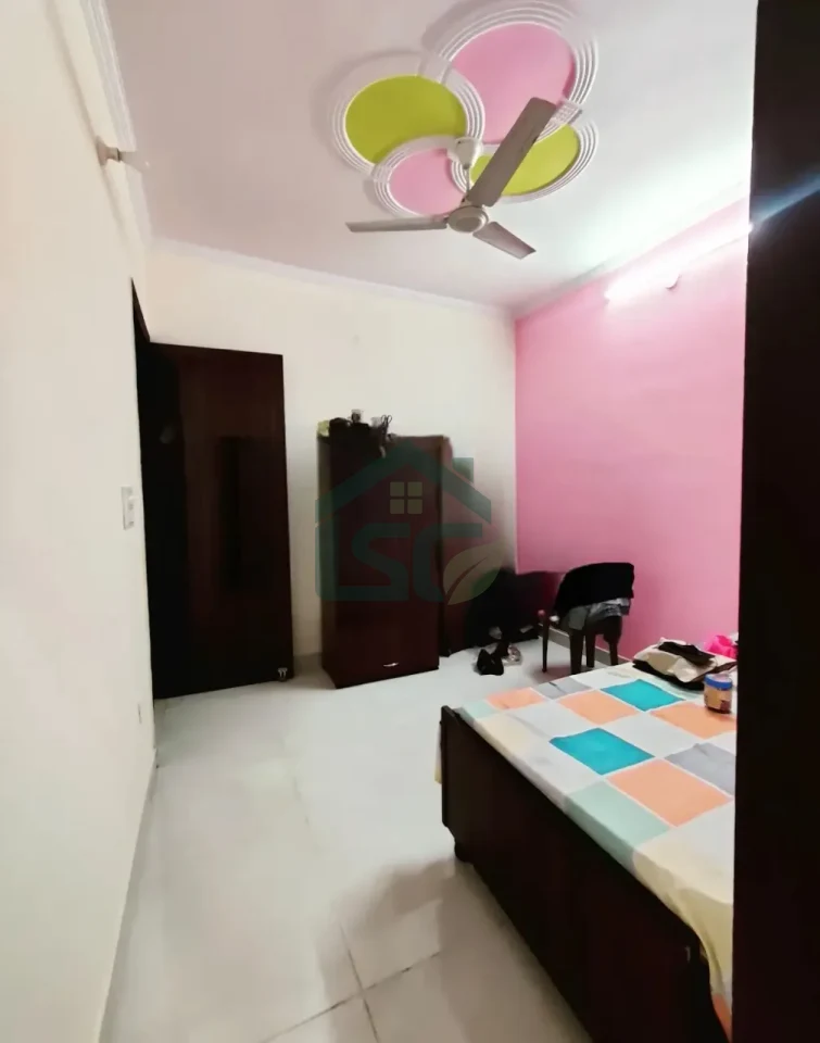 Sunshine Girls PG in Hastsal, Delhi — property photo 3