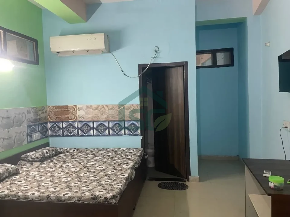 Vikas Boys and Girls PG in Sector 15, Gurugram — property photo 5
