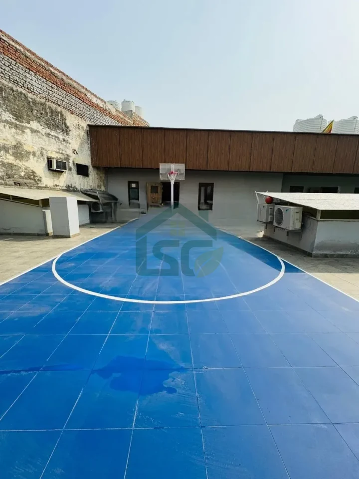 Aggarwal living - Premium PG for Girls in Kamla Nagar, Delhi — property photo 2