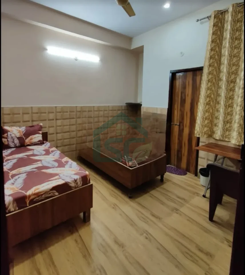 Mahadev PG in Sector 18, Gurugram — property photo 5