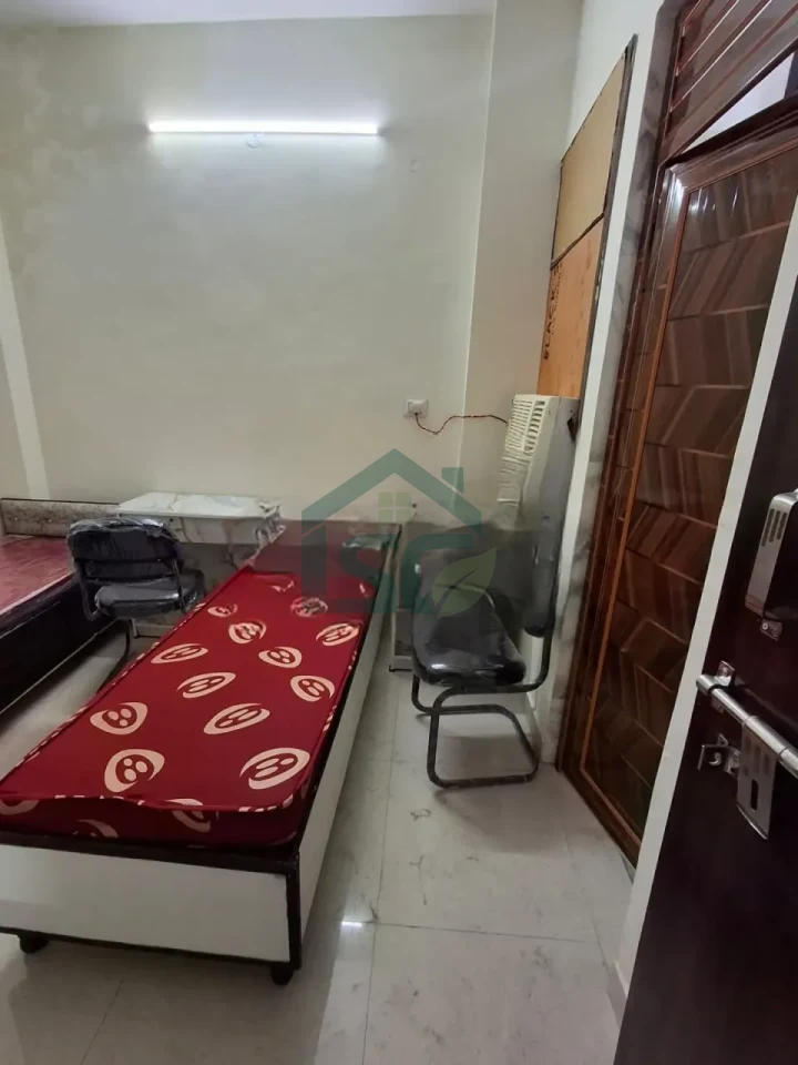 Ayush PG in Rohini, Delhi — property photo 1