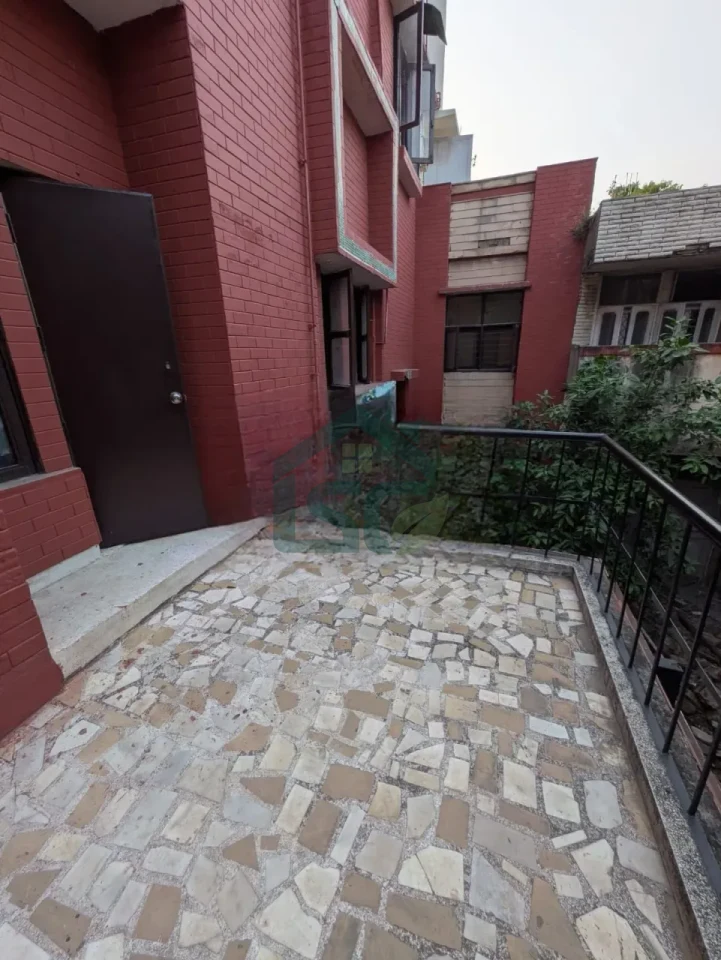 Surya Girls PG in Sector 36, Noida — property photo 4