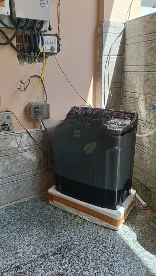 Varnika Home and PG Ac in Sector 135, Noida — property photo 1