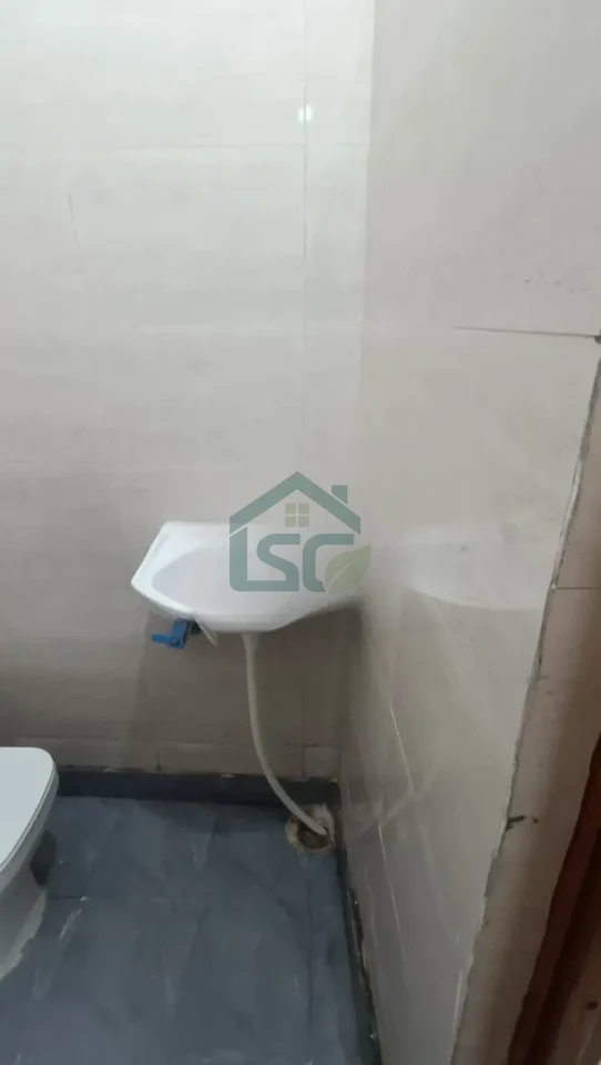 Varnika Home and PG Ac in Sector 135, Noida — property photo 5
