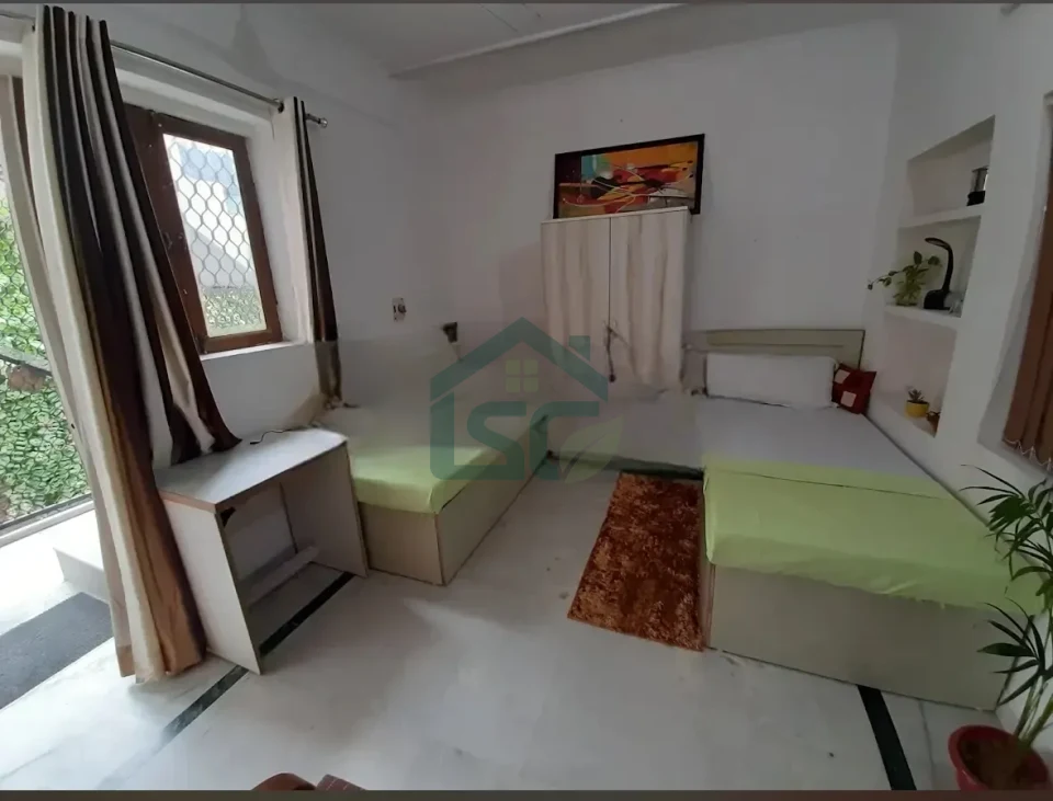 Parth PG in Tukhmirpur, Delhi — property photo 5