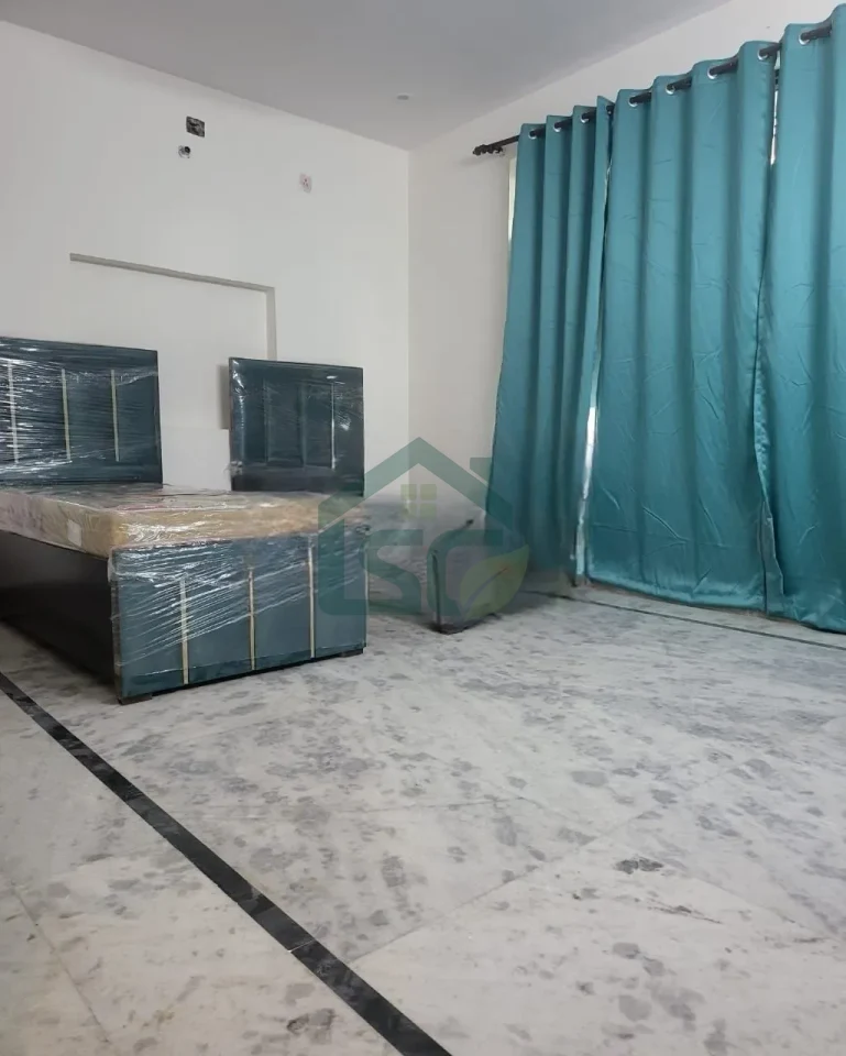 Royal Rooms PG in Sector 22B Road, Gurugram — property photo 3