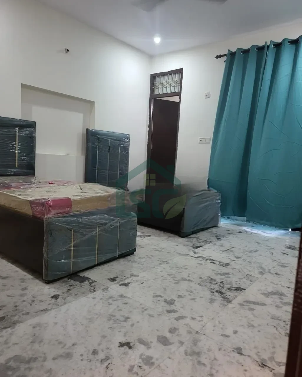 Royal Rooms PG in Sector 22B Road, Gurugram — property photo 1