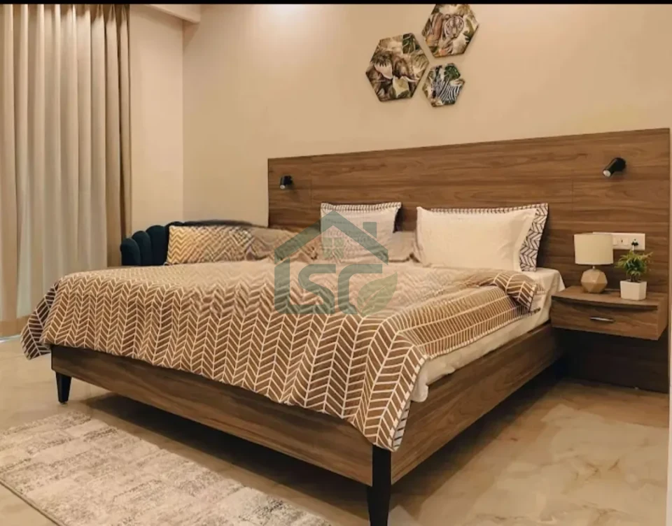 Town Home Girls PG in Sector 52, Gurugram — property photo 3