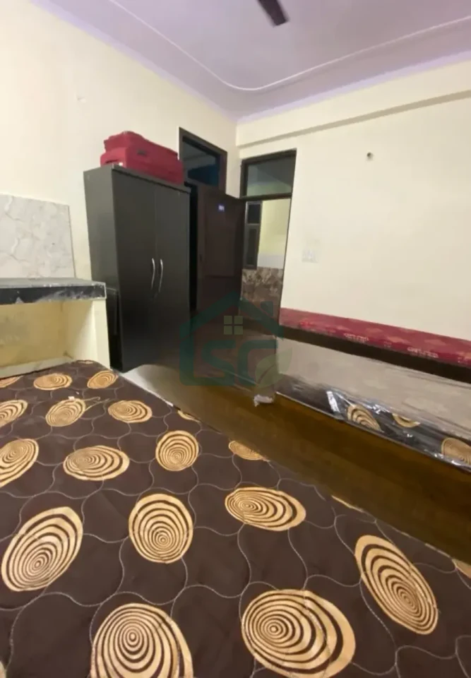 Glorious PG in Sector 58, Noida — property photo 3