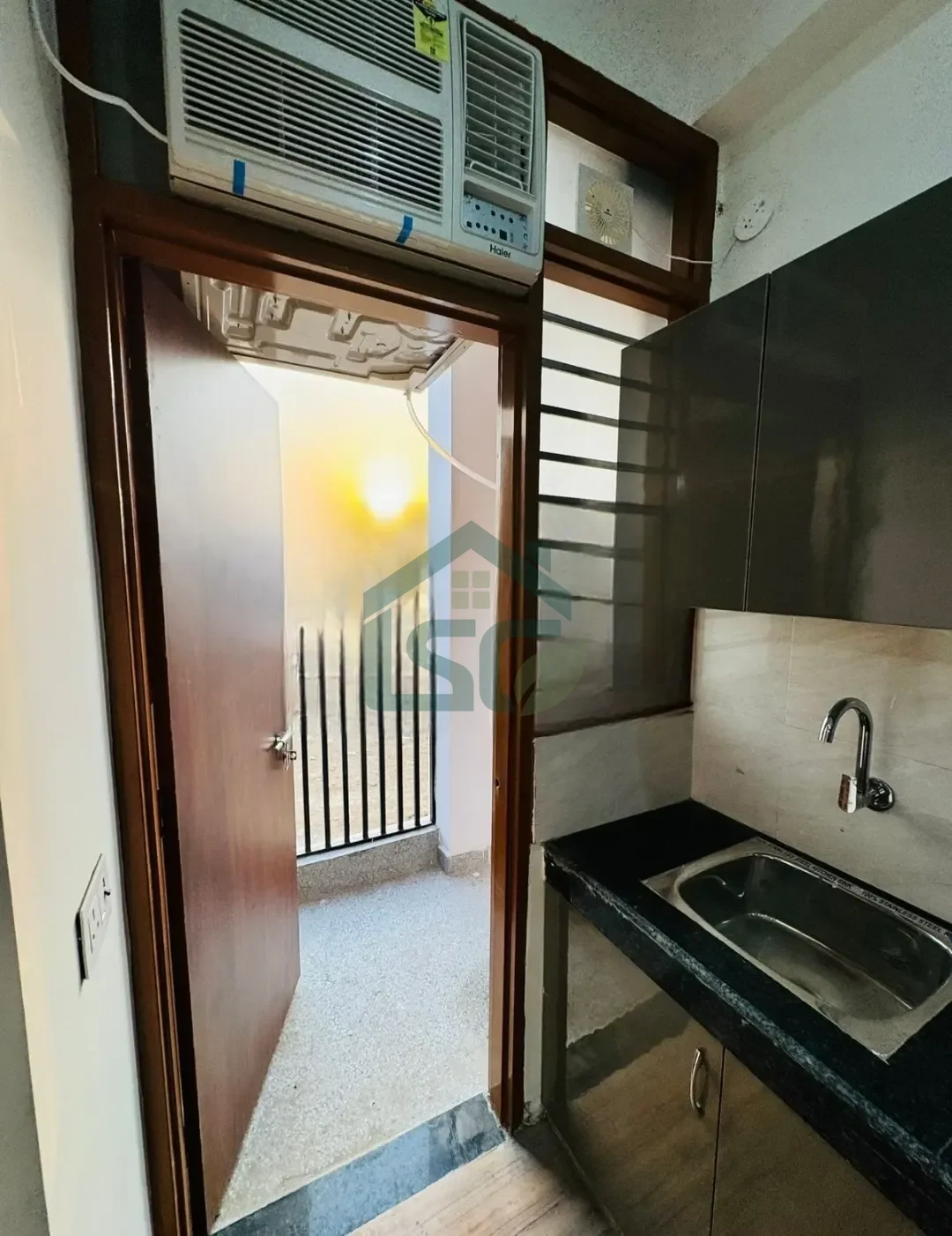 Stay Homes Studio Apartment Building -3 in Sector 72, Gurugram — property photo 1