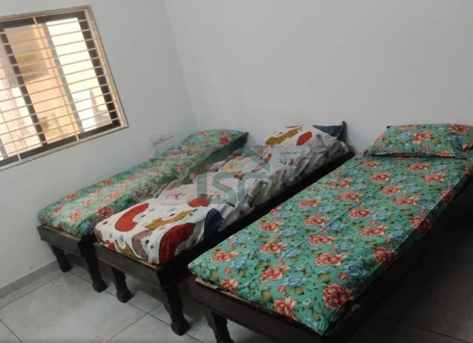 At Shivani Karanbhai PG, Karelibagh, Vadodara
