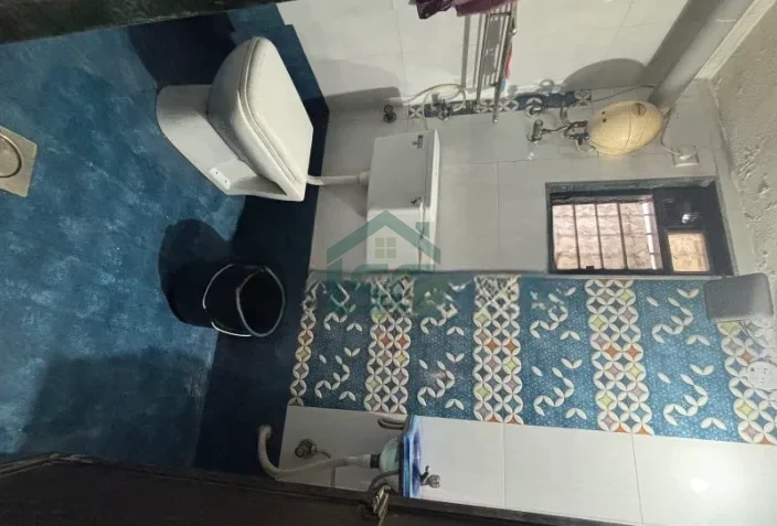 At Guru Sahara Paying Guest, Sanpada, Navi Mumbai
