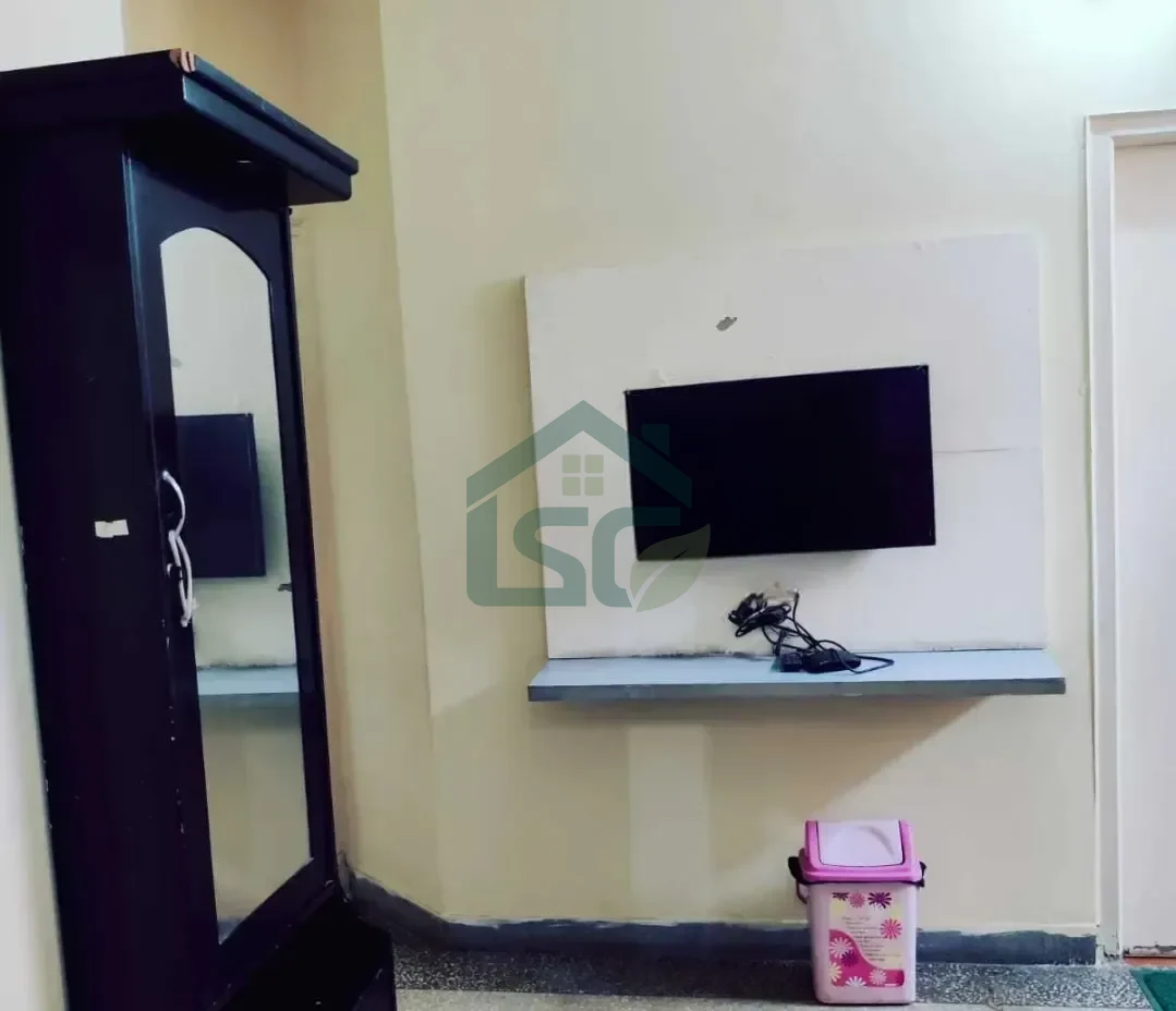 Bay6 Accommodation in Sector 19, Noida — property photo 1