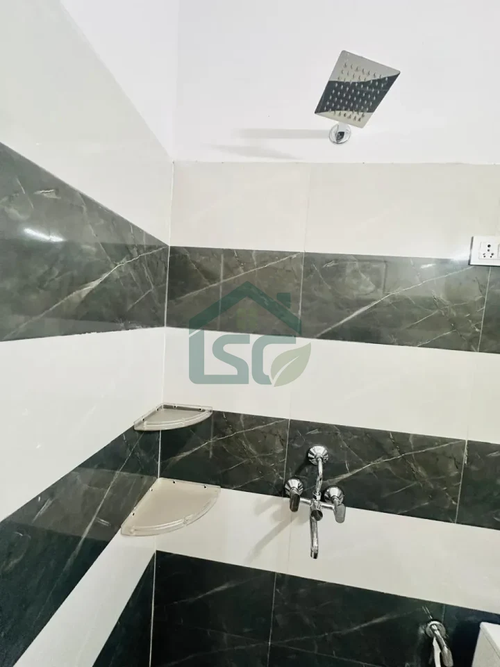 Mahadev residency 1rk in Palam Vihar Extension, Gurugram — property photo 4