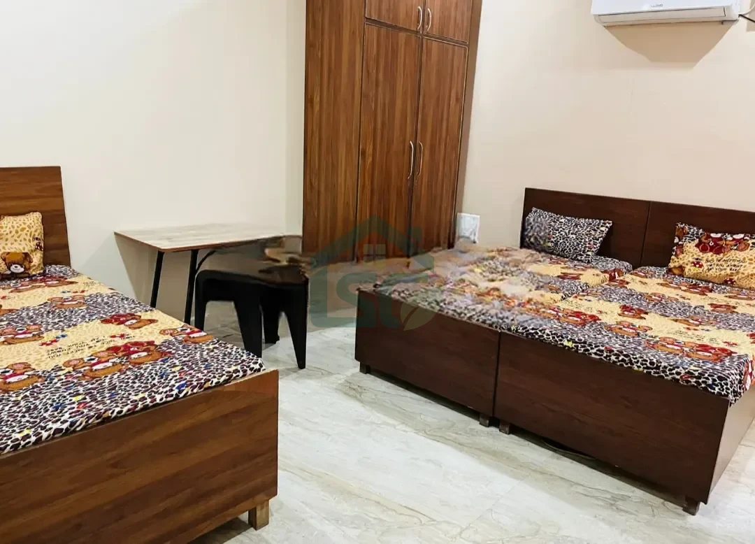 Mahadev PG in Sector 69, Gurugram — property photo 1