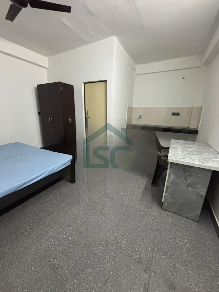 Tanishi heights PG in Sector 104, Noida — property photo 4