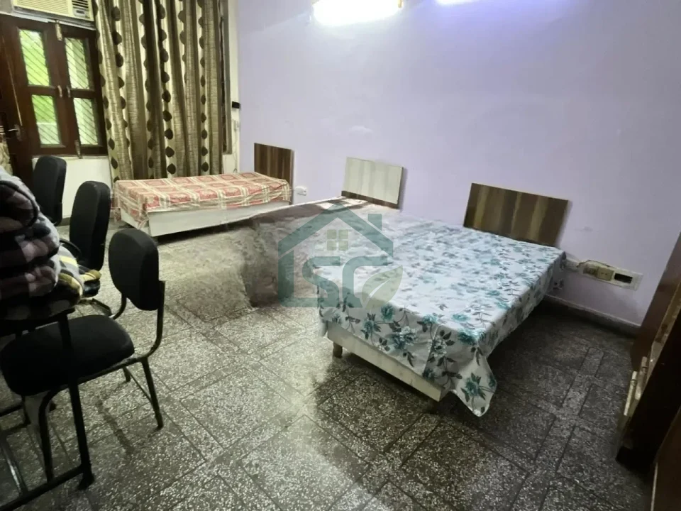 Wow Girls PG in GTB Nagar, Delhi — property photo 2