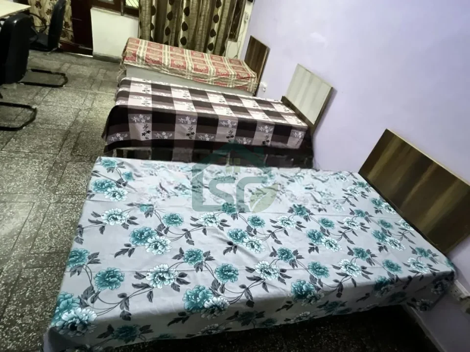 Wow Girls PG in GTB Nagar, Delhi — property photo 3