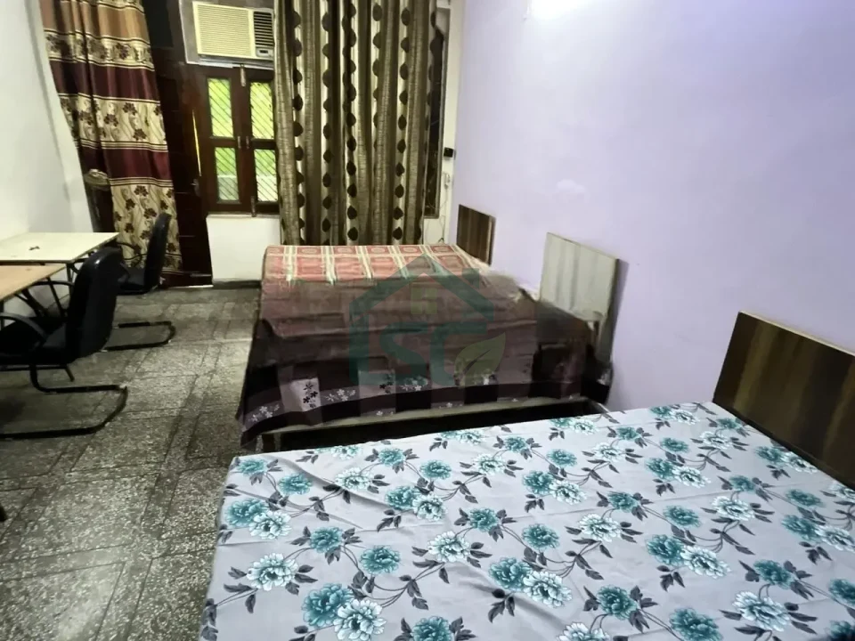 Wow Girls PG in GTB Nagar, Delhi — property photo 4