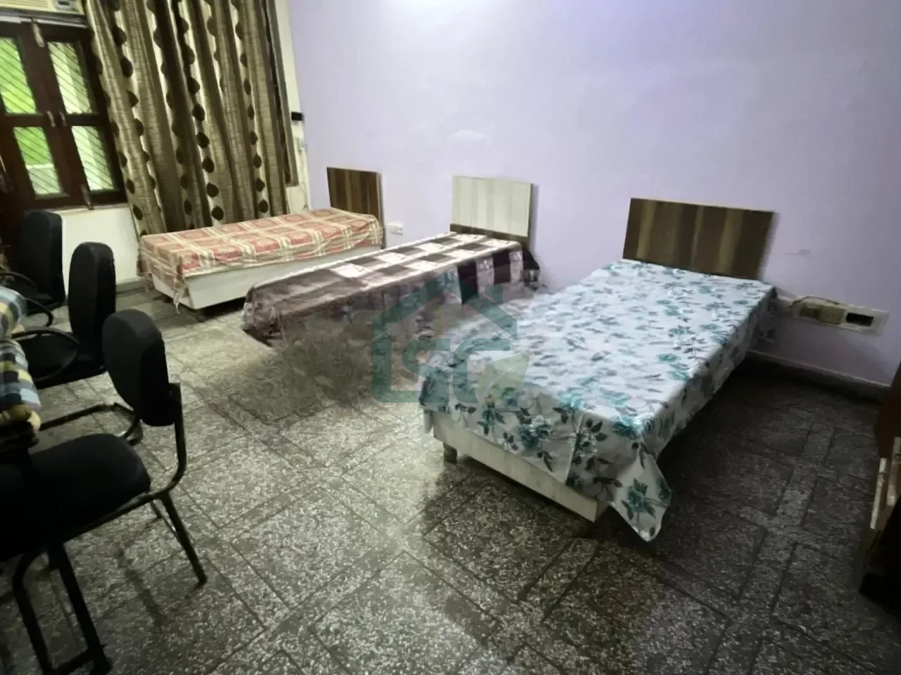 Wow Girls PG in GTB Nagar, Delhi — property photo 1